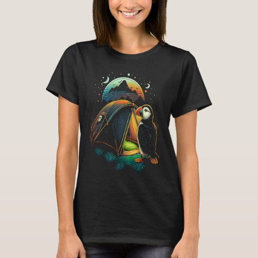 キャンプをする puffin 鳥とペンギン tシャツ (正面)