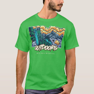 キャンプアウトドアワイルドワイルドワイルダネスハイキングアドブについて Tシャツ
