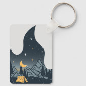 キャンプキャンパカッコいいーキャンプファイアアンダースターズマウンテンズ キーホルダー (裏面)