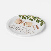 キャンプスモール誕生日パーティー紙プレート。 ペーパープレート (アングル)