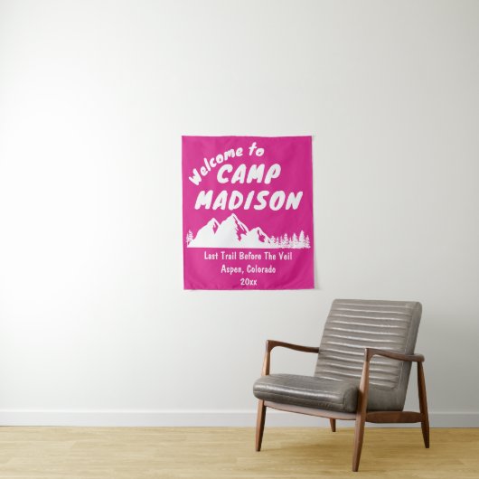 キャンプバチェロレッテマウンテンパーティーキャンピングプロップサイン タペストリー (インサイチュ)