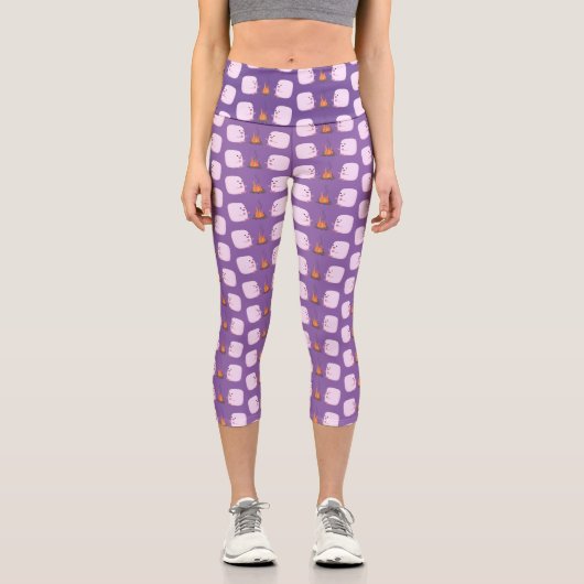 キャンプファイアマンガの可愛いピンクのマシュマロ カプリレギンス (正面)