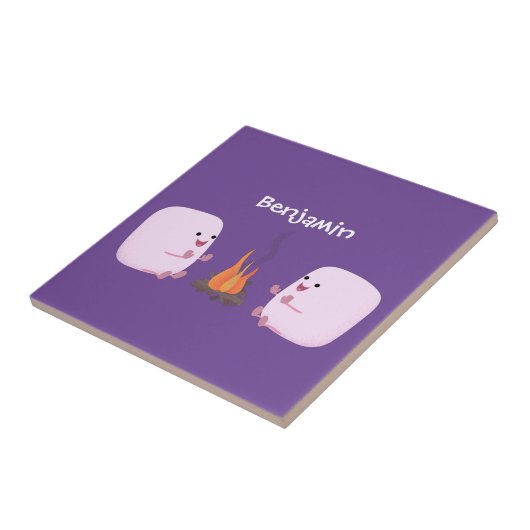 キャンプファイアマンガの可愛いピンクのマシュマロ タイル (側面)