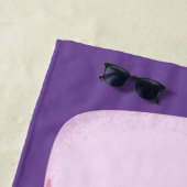 キャンプファイアマンガの可愛いピンクのマシュマロ ビーチタオル (インサイチュ)