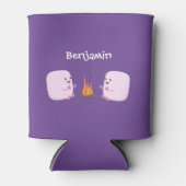 キャンプファイアマンガの可愛いピンクのマシュマロ 缶クーラー (正面)