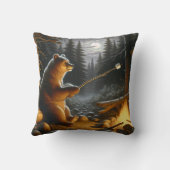 キャンプファイヤーでマシュマロを焙煎するクマ クッション (裏面)