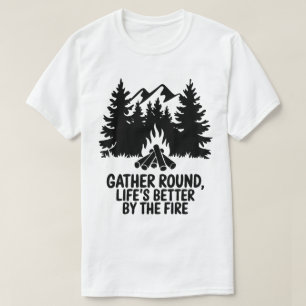 キャンプファイヤーの夜 山の森のシルエット 引用 Tシャツ