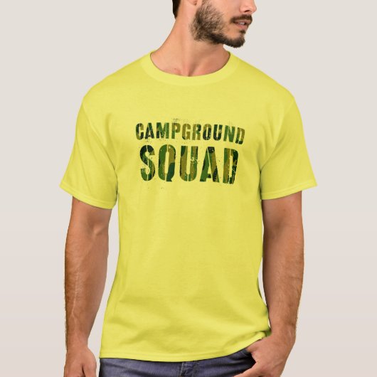 キャンプ場スクワッド迷彩柄サマーカウンセラー先生Cre Tシャツ (正面)