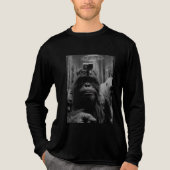 キャンプ好きのビッグフット観察者 トライブレンドTシャツ (正面)