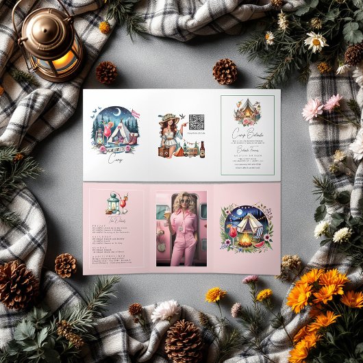 キャンプ花嫁バチェロレッテ週末の写真とQRコード 三つ折り招待状