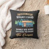 キャンプ – 申し訳なく思う クッション (ブランケット)