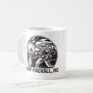 「キャンプMackall」の-空輸タブ コーヒーマグカップ