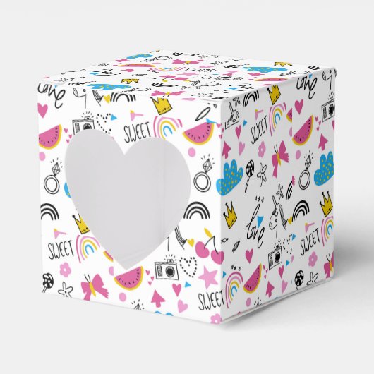 キュイガーリー図解入りの、写真付きのお洒落レインボーカラフルン フェイバーボックス (正面サイド)