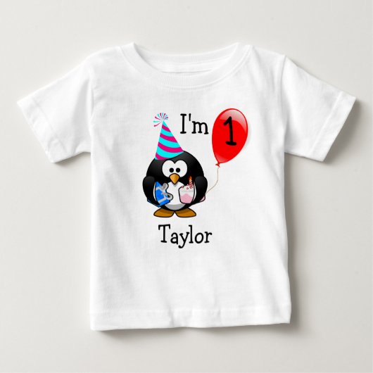 キュイパーソナライズされたーおもしろいな1歳の誕生日パーティーペンギン ベビーTシャツ (正面)