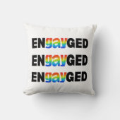 キュイモダンゲイプライドエンゲイジタイポグラフィ クッション (正面)