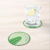 キュウリのかわいいとしておもしろいかわいい ペーパーコースター (インサイチュ)