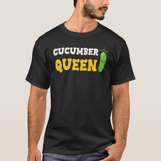 キュウリの女王 フルーツ 野菜 母の日 ガーデン Tシャツ (正面)