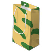 キュウリ漬け野菜好きの食べ物ユーモア スモールペーパーバッグ (裏面アングル)