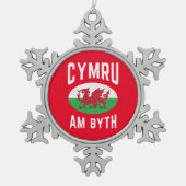 キュムラアムビツウェールズ国旗誇りを持ったウェールズヴィンテージラグビー スノーフレークピューターオーナメント (正面)