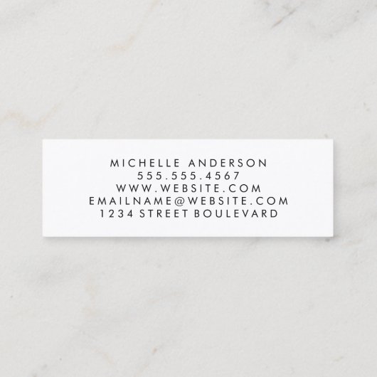 キュラシブのミニマルなセピア文字 スキニー名刺 (裏面)