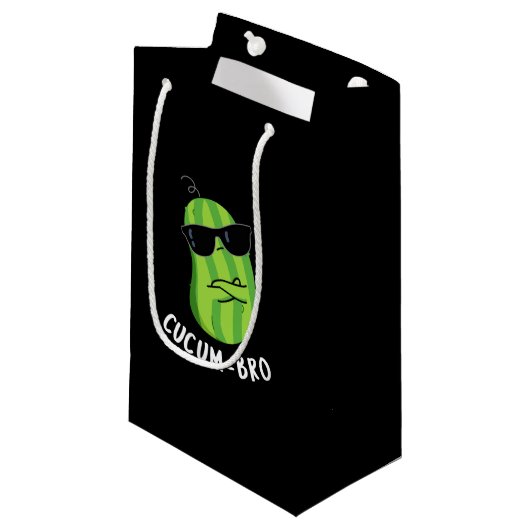 キューカムブロおもしろいベギーキュウリーパンプンダークBG スモールペーパーバッグ (正面アングル)