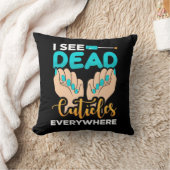 キューティクルがあちこちで見える クッション (ブランケット)