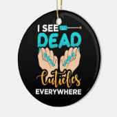 キューティクルがあちこちで見える セラミックオーナメント (左)