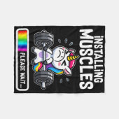 キュートおもしろいユニコーントレーニングジムフィットネスウエイトリフティ フリースブランケット (正面(横))