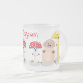 キュートかわいいキノコ菌糸状菌 フロストグラスマグカップ (正面右)