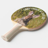 キュートで好奇心に満ちたイースタンコットンテールウサギ 卓球ラケット (正面アングル)