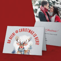 キュートで楽しい赤と白のトナカイの冬のクリスマス 写真
