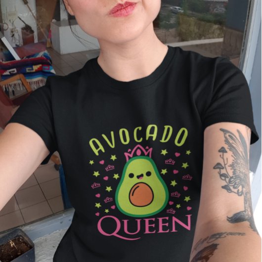 キュートなアボカドの女王ケトジェニック女子の料理 Tシャツ