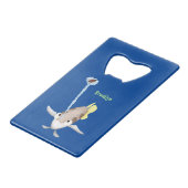 キュートなアーカイラフィッシュ漫画イラストレーション クレジットカード栓抜き (裏面アングル)