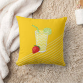 キュートなイチゴのライメードジューシー クッション (ブランケット)