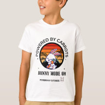 キュートなウサギがニンジンを抱えるレトロサンセットTシャツ