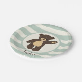 キュートなウッドランドブラウンベア;セージ緑のストライプ ペーパープレート (アングル)