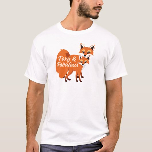 キュートなキツネの引用Tシャツデザイン「Foxy & Fabulous」 Tシャツ (正面)