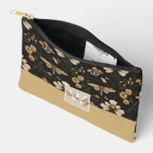 キュートなキノコと花の秋模様 アクセサリーポーチ (見開き)