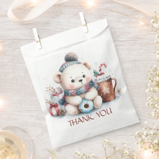 キュートなクマの冬の青い帽子のクリスマス フェイバーバッグ (クリップ留めされた状態)