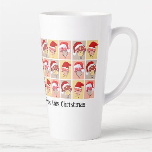 キュートなクリスマスキノコのために多くの部屋を作る カフェラテマグ (右)