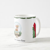 キュートなクリスマストナカイのマグカップ – カスタマイズ可能 コーヒーマグカップ (正面右)