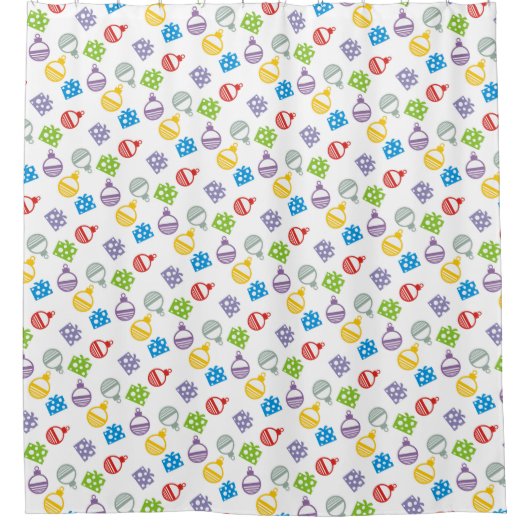 キュートなクリスマスボールとギフトパターン シャワーカーテン (正面)