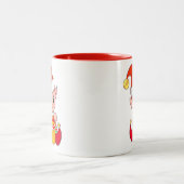 キュートなクリスマス小妖精や小人とギフトボックス ツートーンマグカップ (中央)