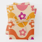 キュートなグルーヴィーな花柄のレトロウェーブ ラッピングペーパーシート (インサイチュ)