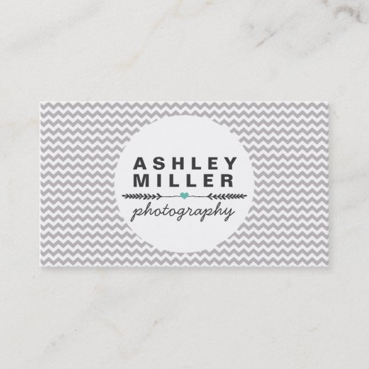 キュートなグレーとホワイトシェブロンアクアハートディバイダー 名刺 (正面)