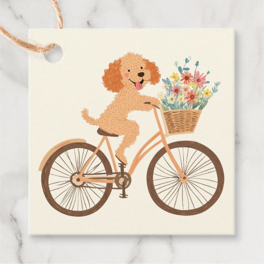 キュートなゴールデンドゥードル犬の自転車と春の花 フェイバータグ (正面)
