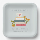 キュートなダスキーブルー積み上げストーリーブズ結婚フローラ ペーパープレート (正面)