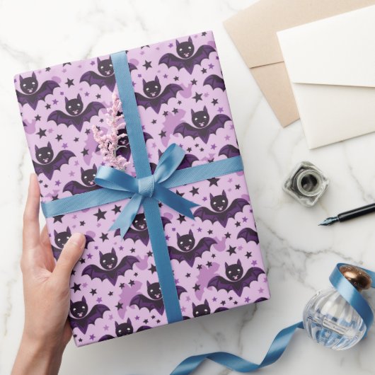 キュートなダークパープルハロウィーンこうもり ラッピングペーパー (ギフト)