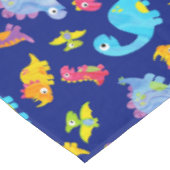 キュートなネイビーブルーパターン恐竜誕生日 テーブルクロス (アングル)