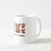 キュートなハイランド牛のメリークリスマスと明るいスコット コーヒーマグカップ (正面右)